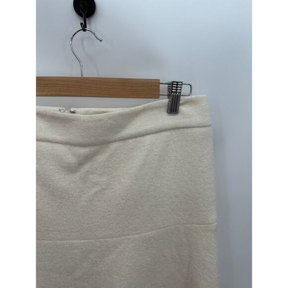 Ann Taylor Skirt Women 8 Cream Wool Blend Ruffle Hidden Back Zip Mini - Picture 4 of 8